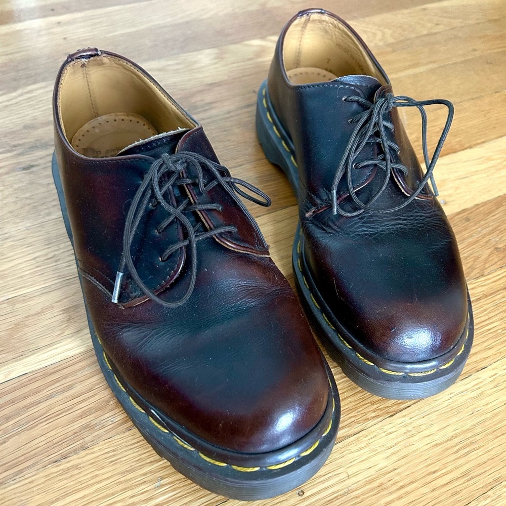 Dr. Martens Vintage Brown Leather Shoes AW004